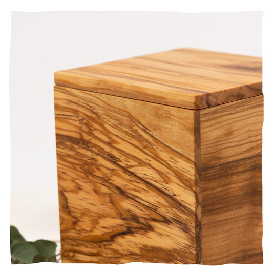 Urne en bois pour animaux "Olive Square”